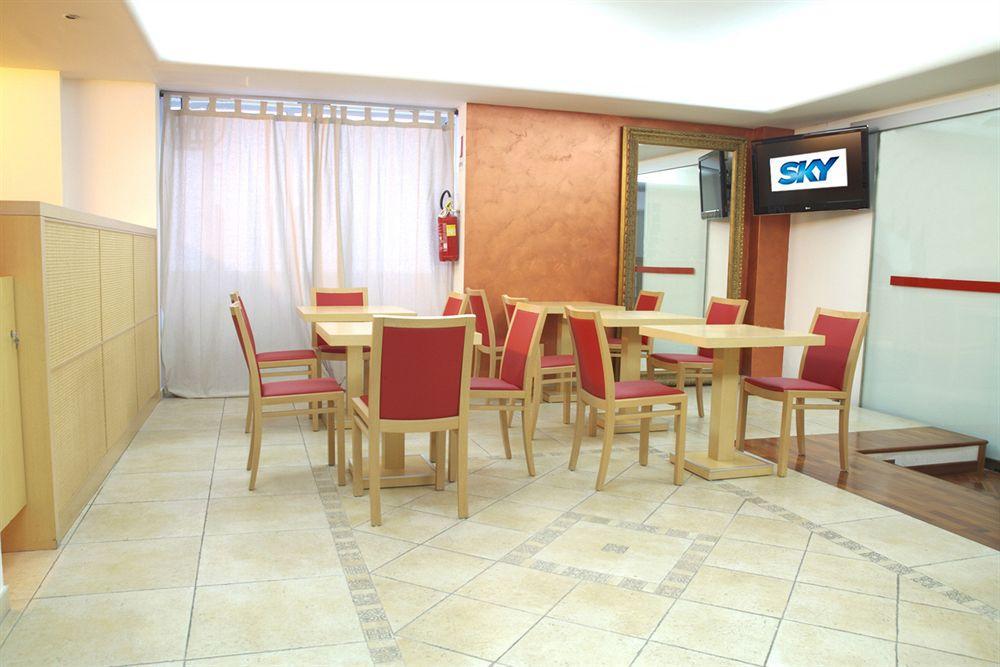 Hotel Town
